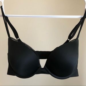 Calvin Klein Liquid Touch Push Up Plunge Bra